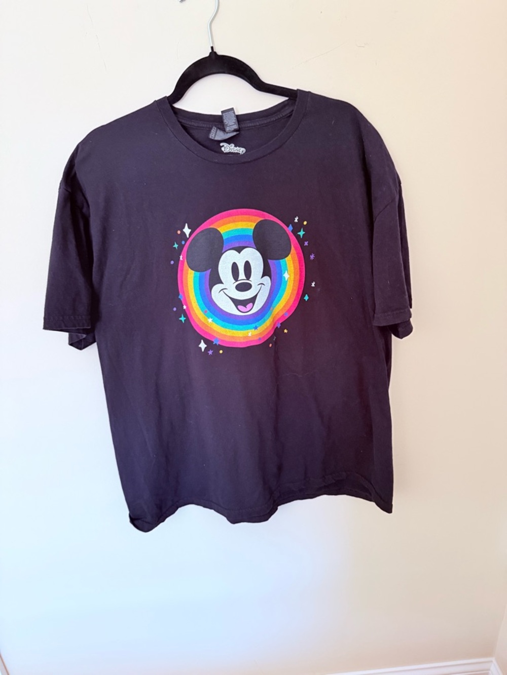 Disney Men's XXL Black  Mickey Mouse Rainbow Graphic Tee